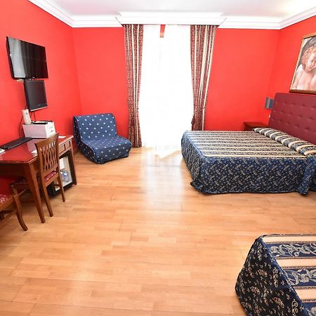 Hotel Augustus Róma Kültér fotó