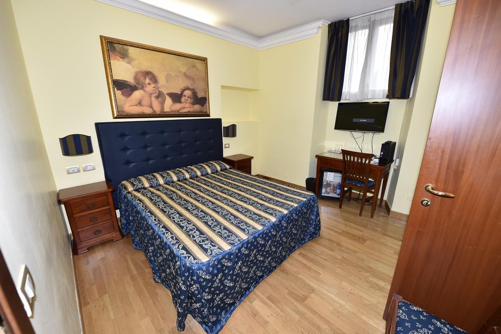 Hotel Augustus Róma Kültér fotó