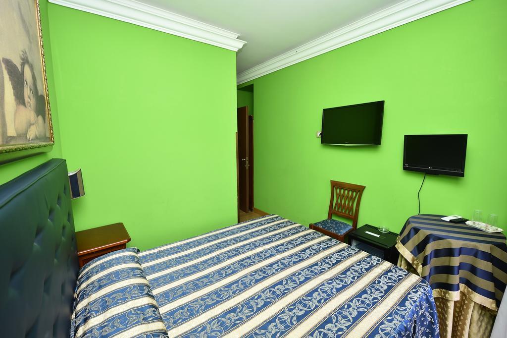Hotel Augustus Róma Kültér fotó