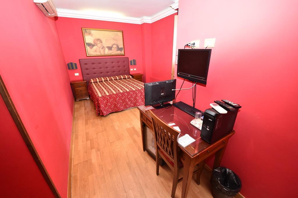 Hotel Augustus Róma Kültér fotó